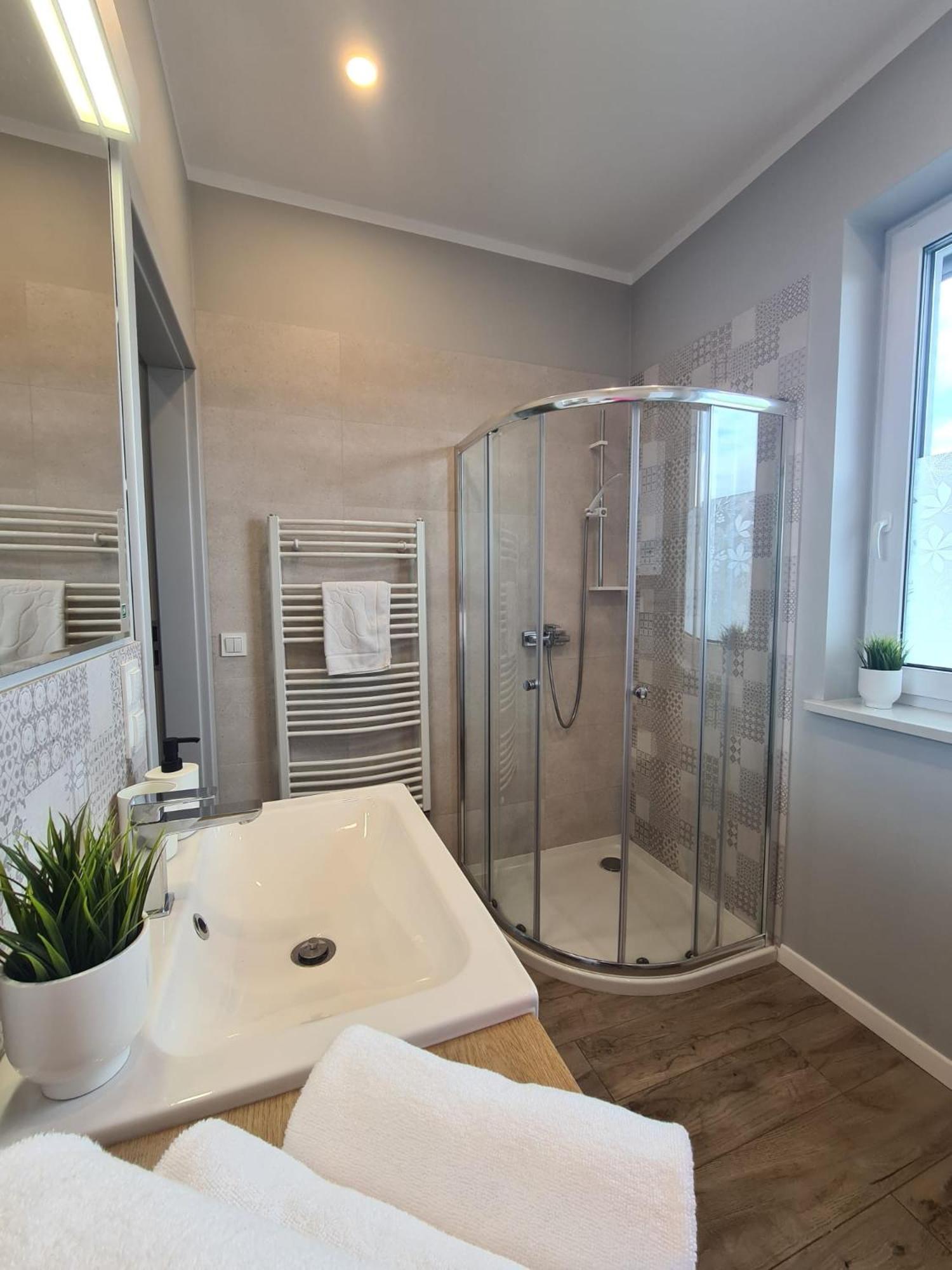 Apartamenty "La Villa" Superior II Z Dwoma Sypialniami, Balkonem, Parkingiem, Blisko Centrum Kudowa-Zdrój Zewnętrze zdjęcie