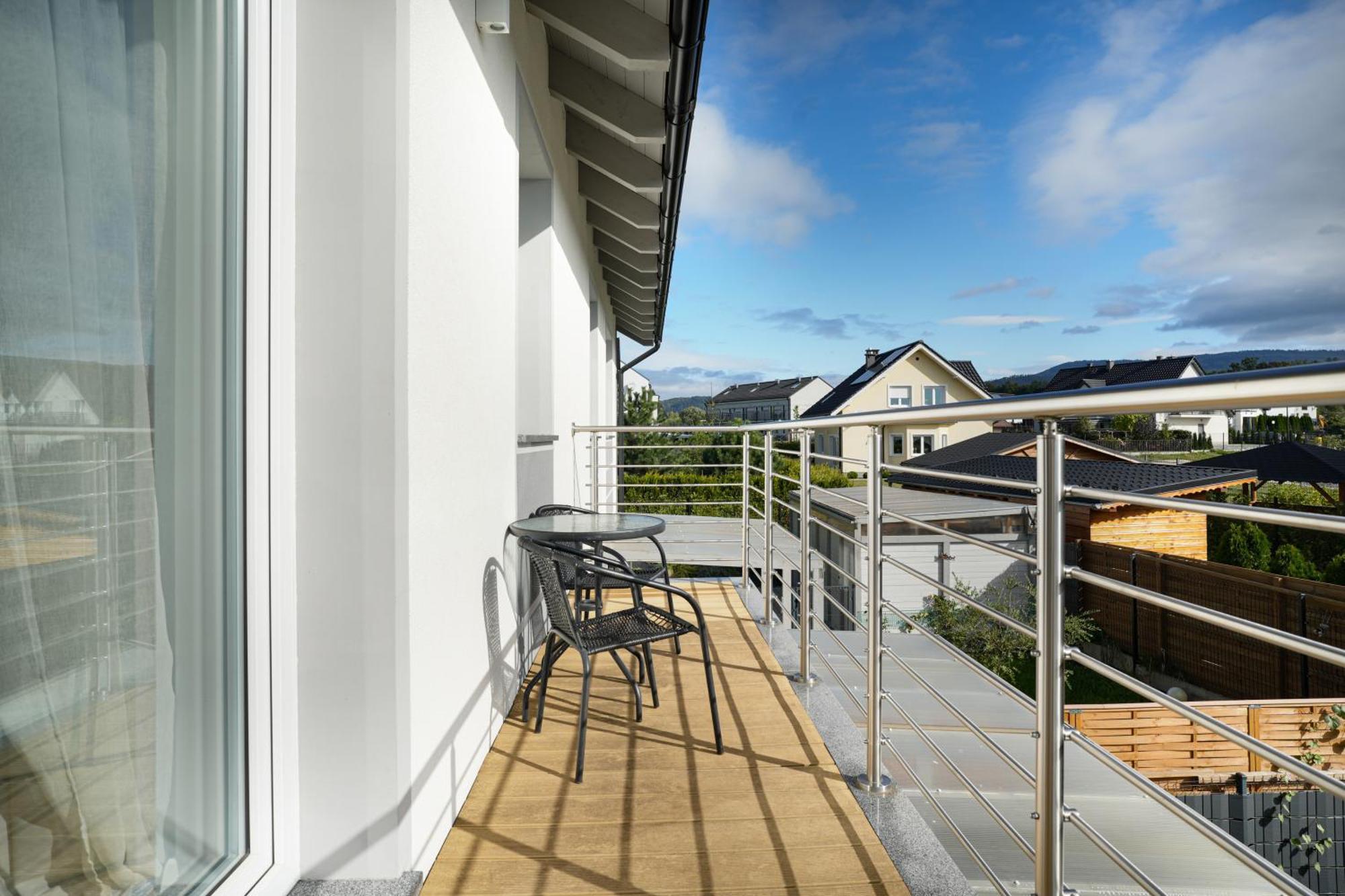 Apartamenty "La Villa" Superior II Z Dwoma Sypialniami, Balkonem, Parkingiem, Blisko Centrum Kudowa-Zdrój Zewnętrze zdjęcie